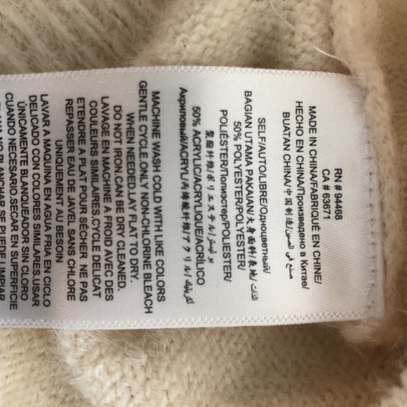 BCBGeneration cropped fuzzy sweater large - Picture 7 of 7